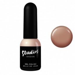 Gel polish Studios, belle...
